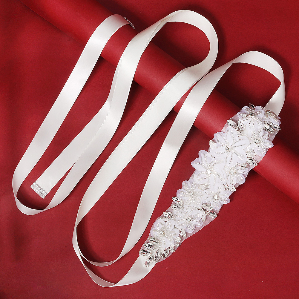 Romantische 3D bloemen bruidsr - Bridal Sash Ribbon recensie en prijs