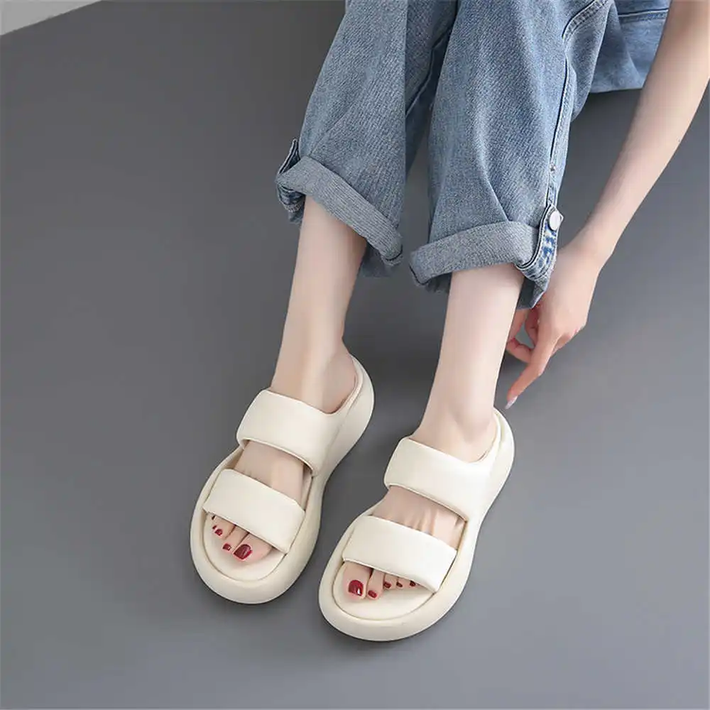 Maat 39, strips zomerschoenen  - Wedding Supply Outlet recensie en prijs