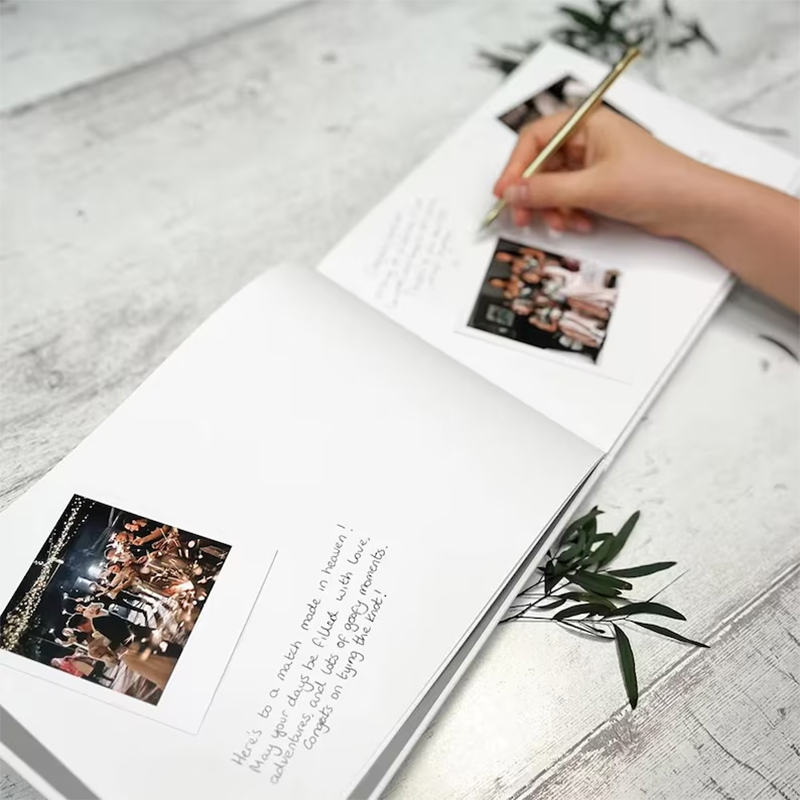 Gepersonaliseerd gastenboek vo - Personalized Guest Book recensie en prijs